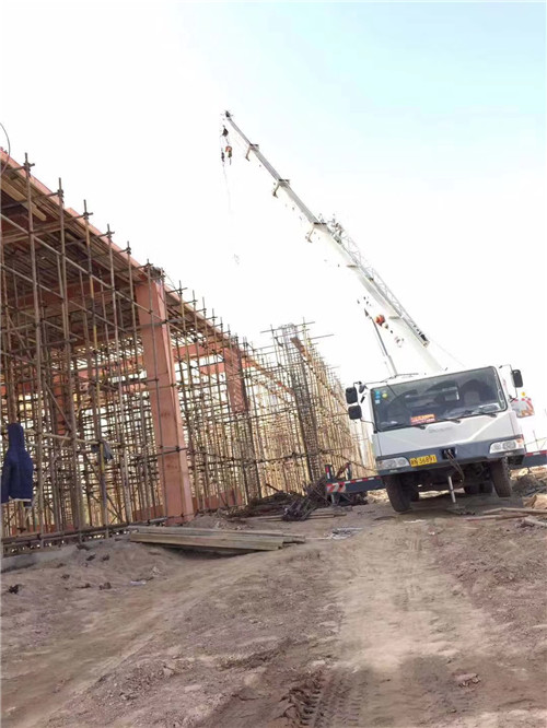 南漳县吊车作业的安全注意事项有哪些？